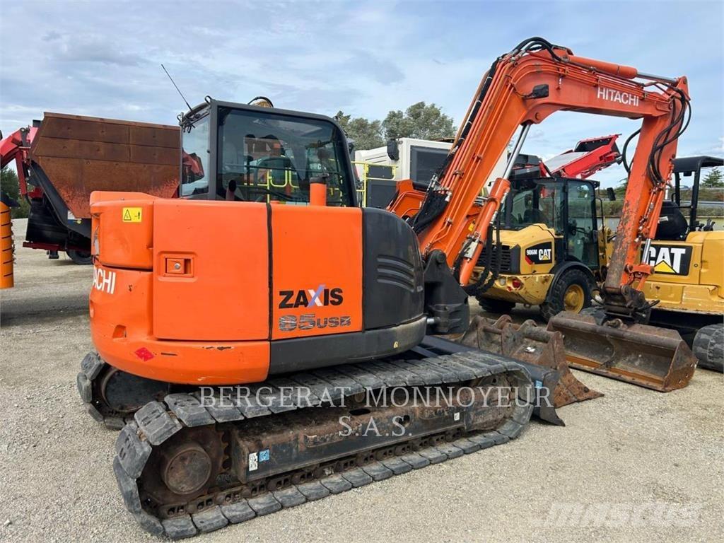 Hitachi ZAXIS85 Φορτωτές με λάστιχα (Τροχοφόροι)