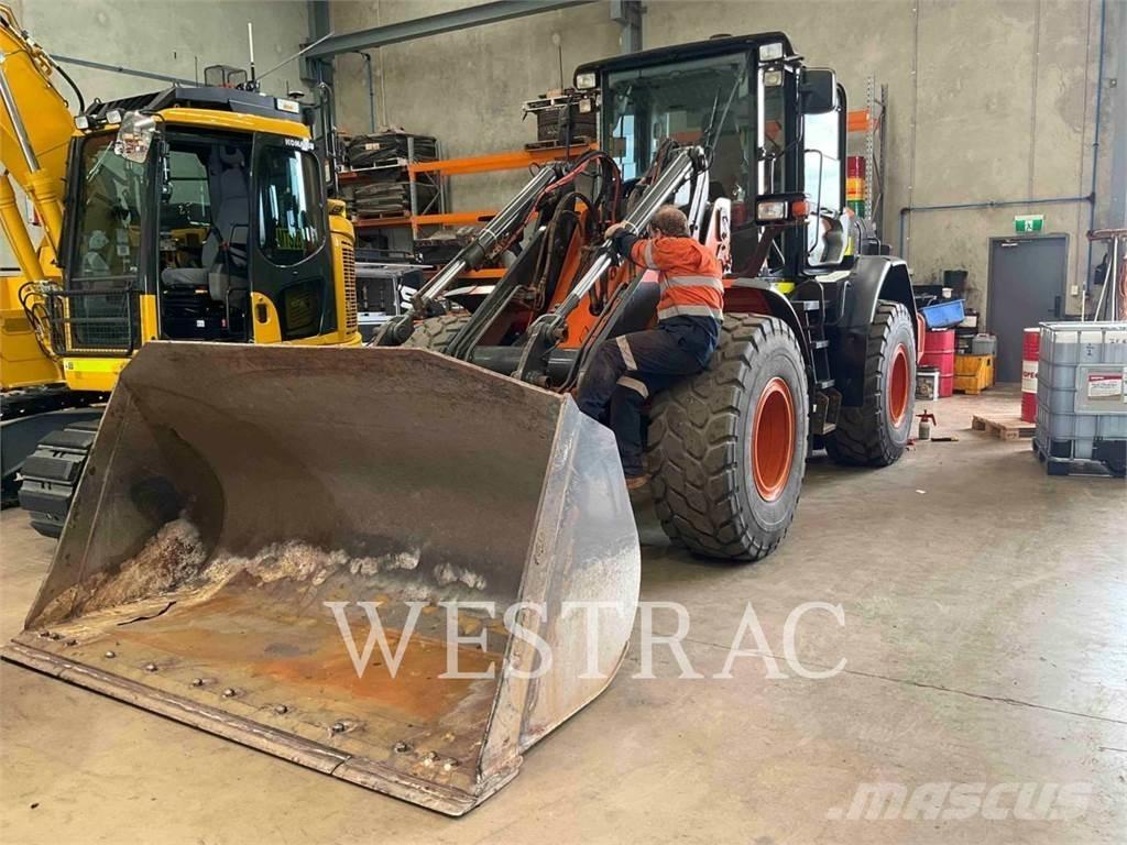 Hitachi ZW180-5B Φορτωτές με λάστιχα (Τροχοφόροι)