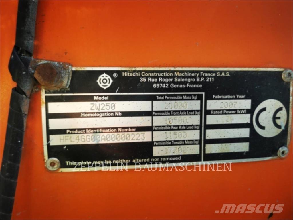 Hitachi ZW250 Φορτωτές με λάστιχα (Τροχοφόροι)