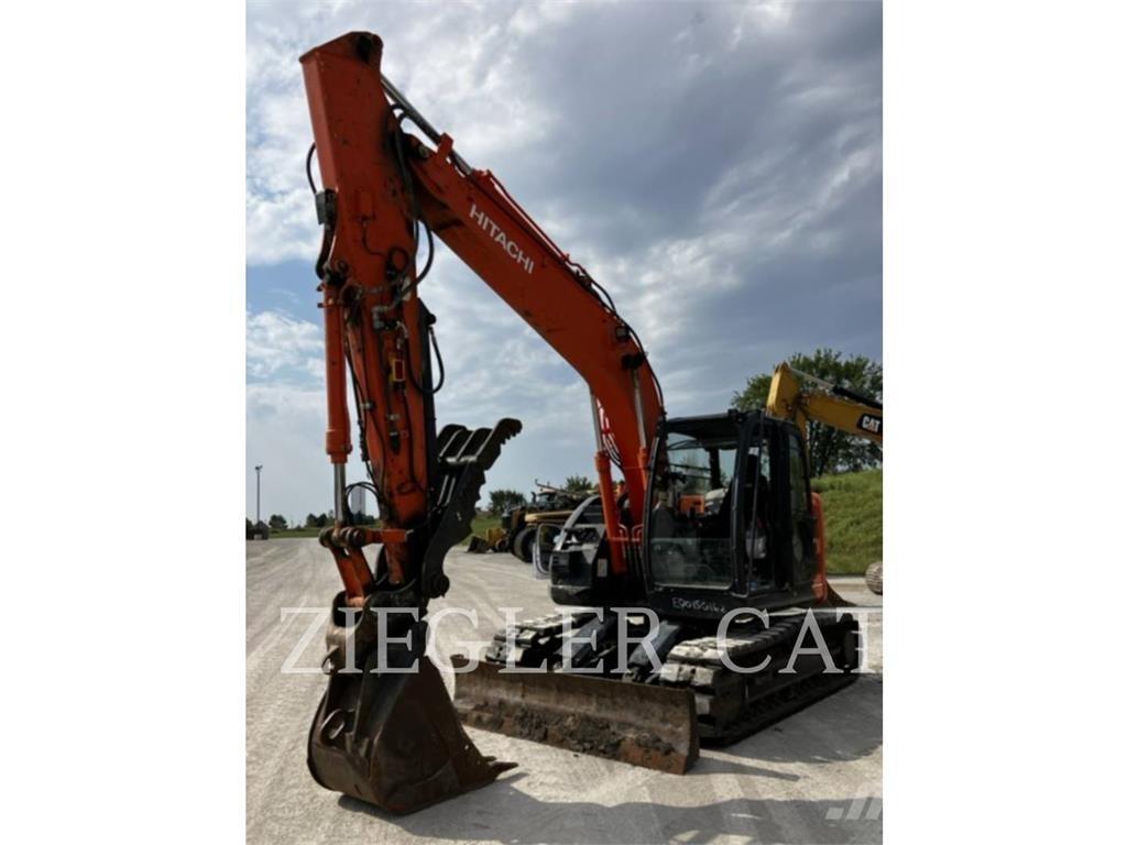 Hitachi ZX135 Εκσκαφείς με ερπύστριες