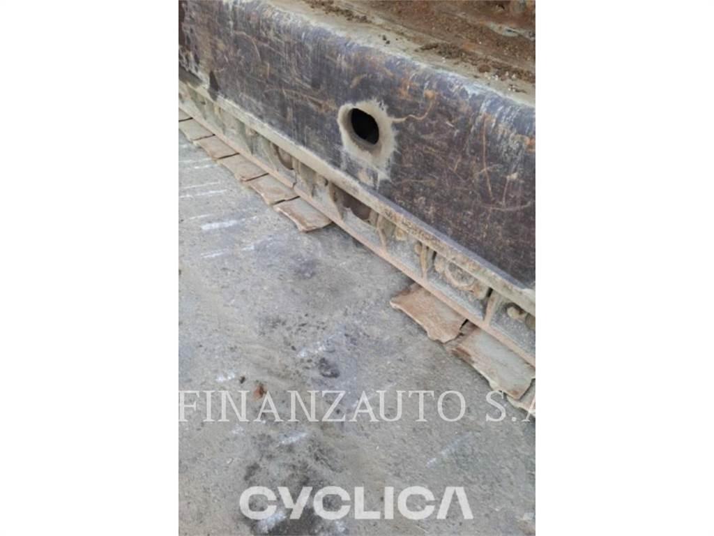 Hitachi ZX870 Εκσκαφείς με ερπύστριες