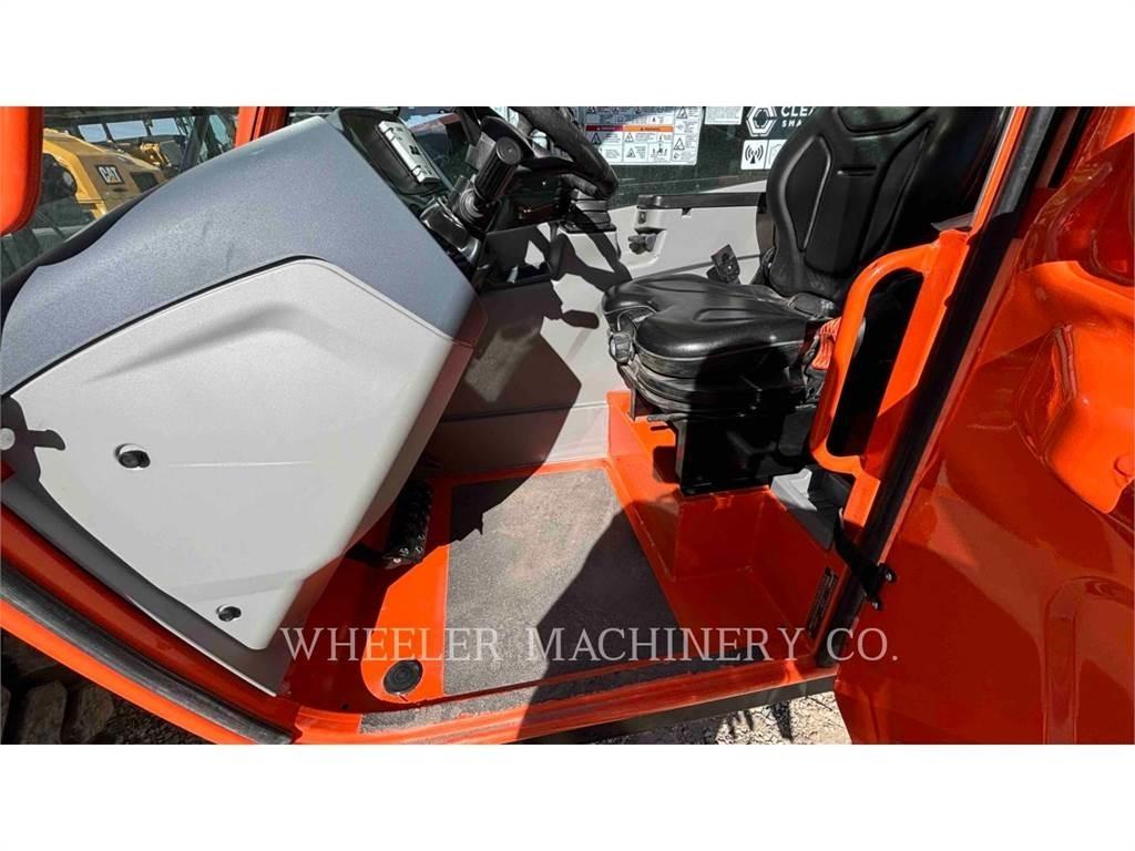 JLG 1055 Τηλεσκοπικοί ανυψωτές