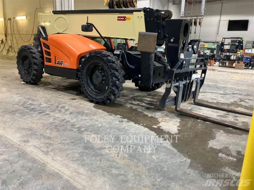 JLG 1255C Τηλεσκοπικοί ανυψωτές