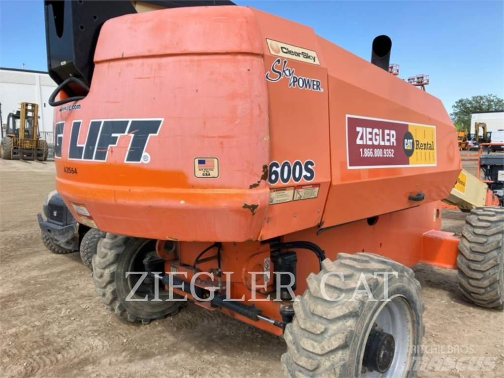 JLG 600S Ανυψωτήρες με αρθρωτό βραχίονα