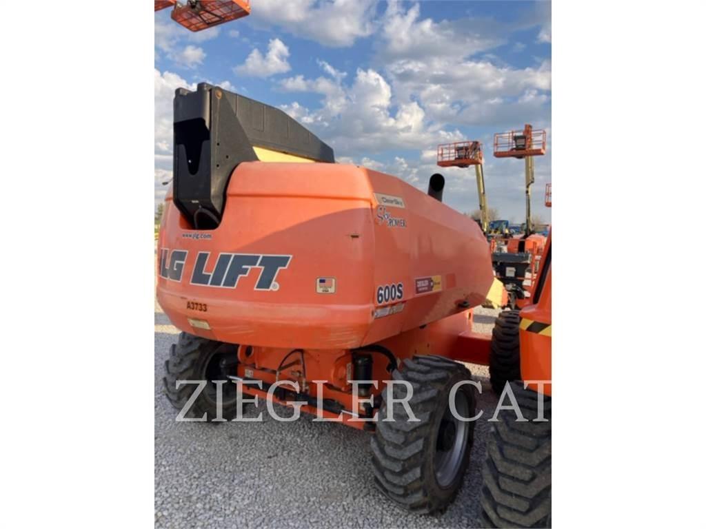 JLG 600S Ανυψωτήρες με αρθρωτό βραχίονα