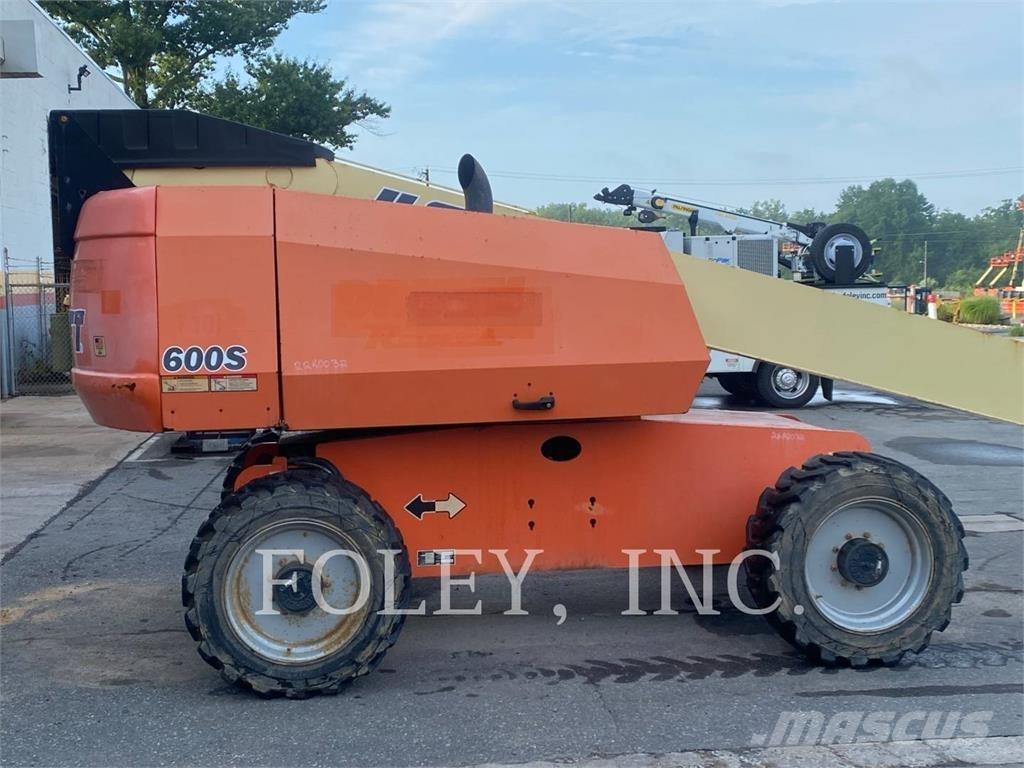 JLG 600S Ανυψωτήρες με αρθρωτό βραχίονα