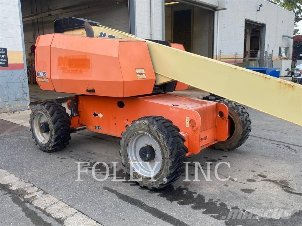 JLG 600S Ανυψωτήρες με αρθρωτό βραχίονα