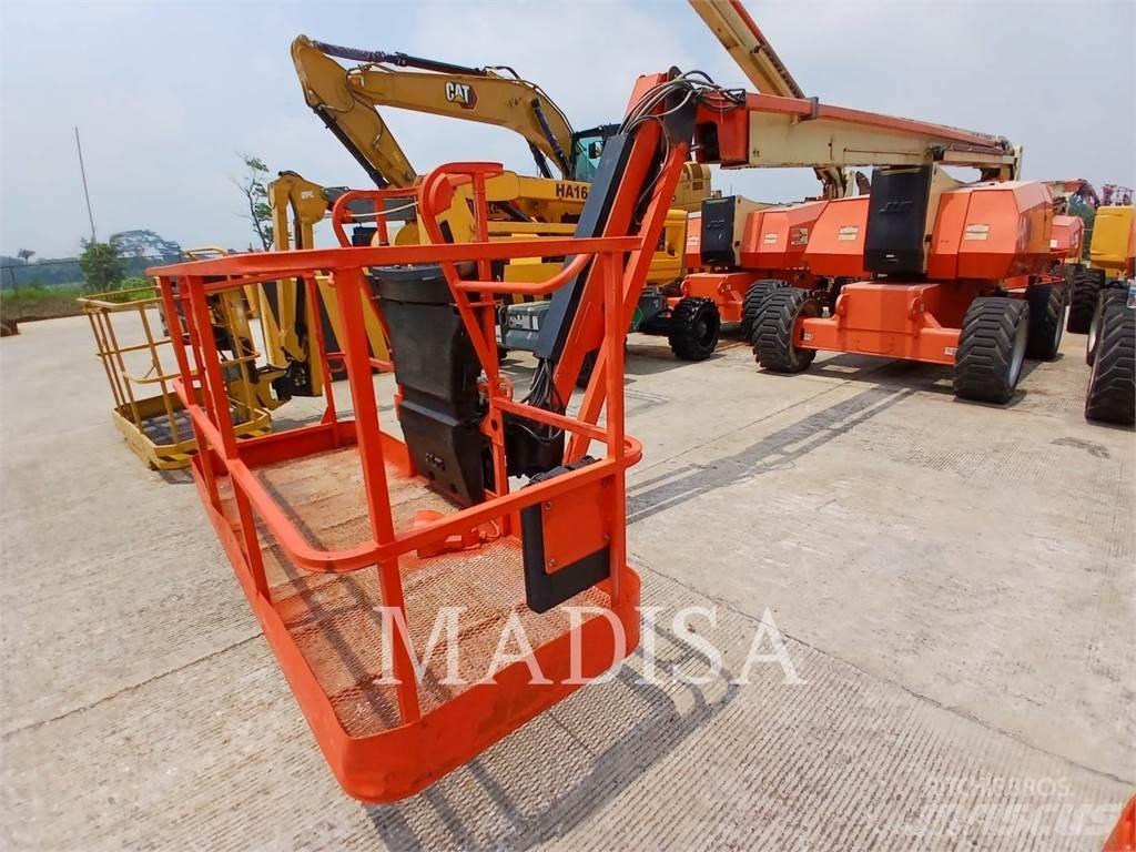 JLG 800AJ Ανυψωτήρες με αρθρωτό βραχίονα