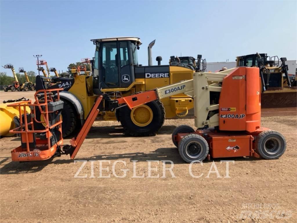 JLG E300AJP Ανυψωτήρες με αρθρωτό βραχίονα
