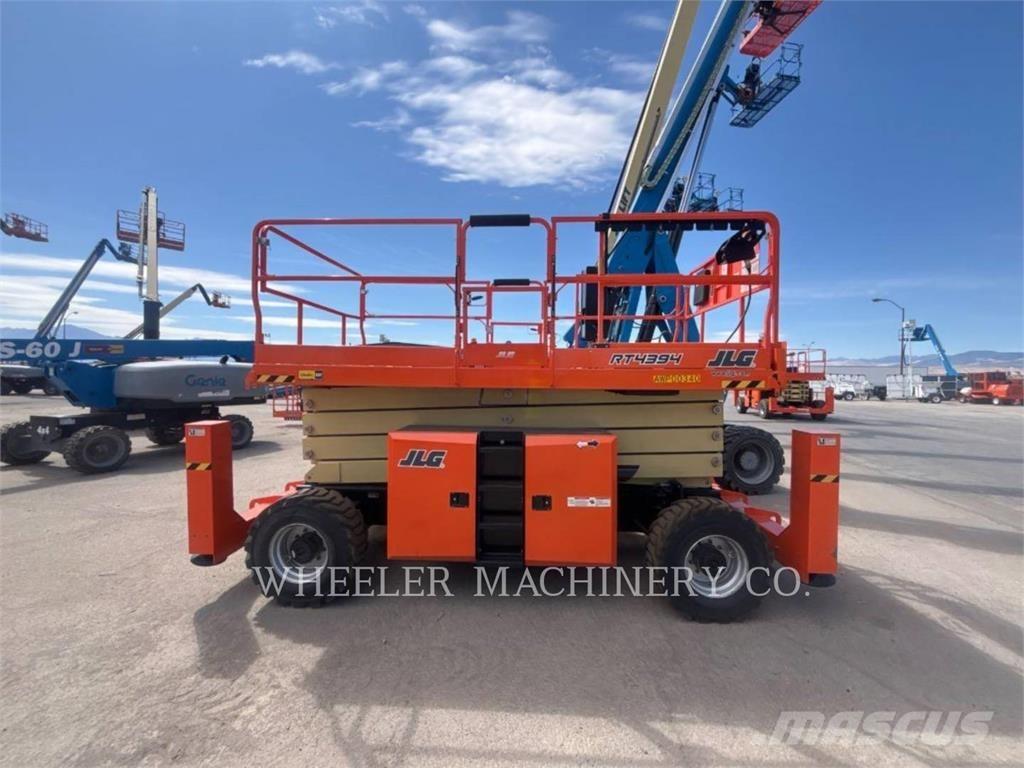 JLG RT4394 Ανυψωτήρες ψαλιδωτής άρθρωσης