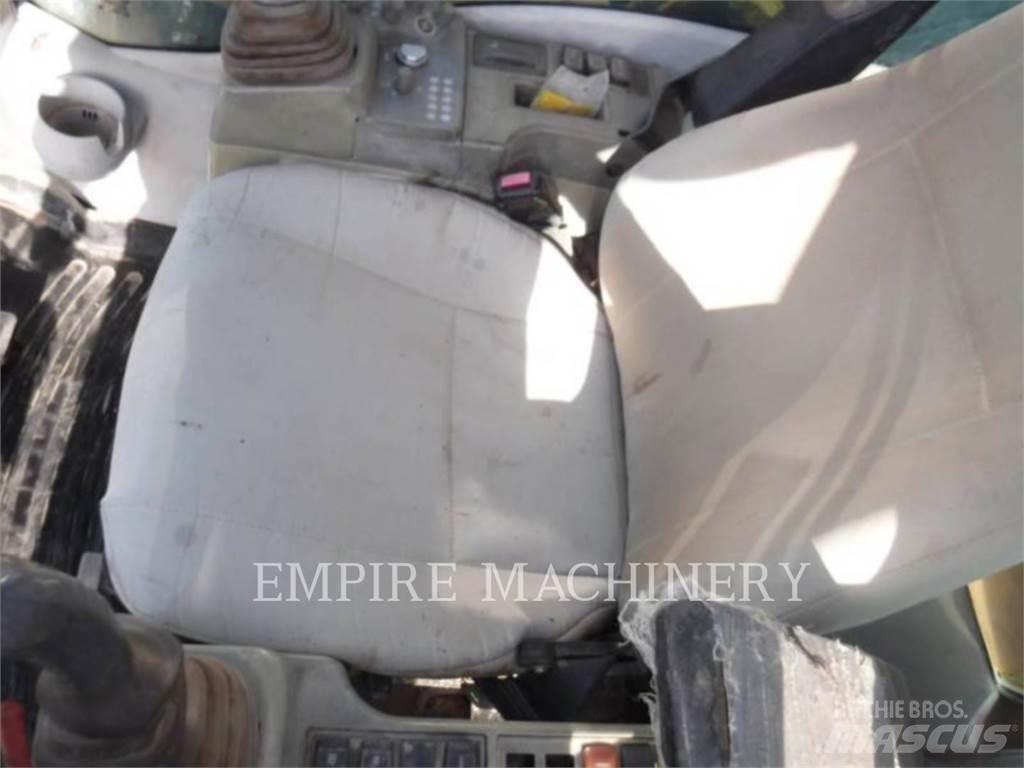 John Deere 210GLC Εκσκαφείς με ερπύστριες