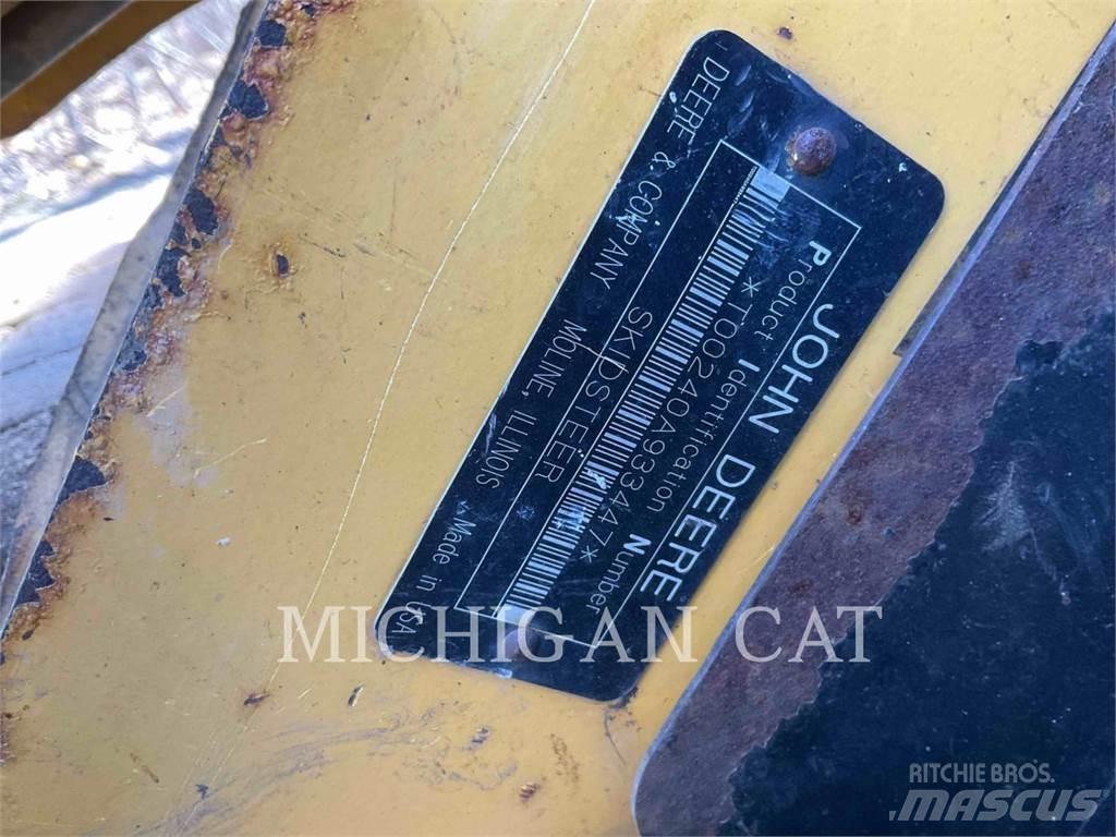 John Deere 240 Φορτωτάκια