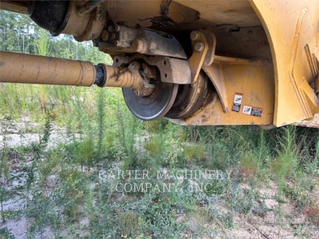 John Deere 300D Σπαστό Dump Truck ADT