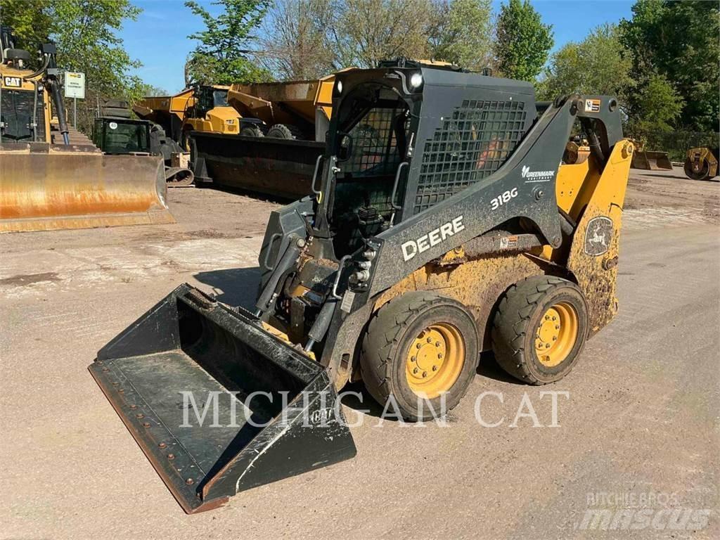 John Deere 318G Φορτωτάκια