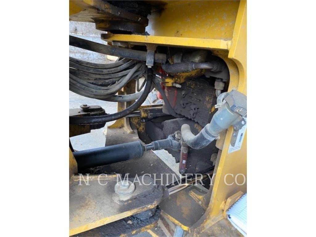 John Deere 544J Φορτωτές με λάστιχα (Τροχοφόροι)