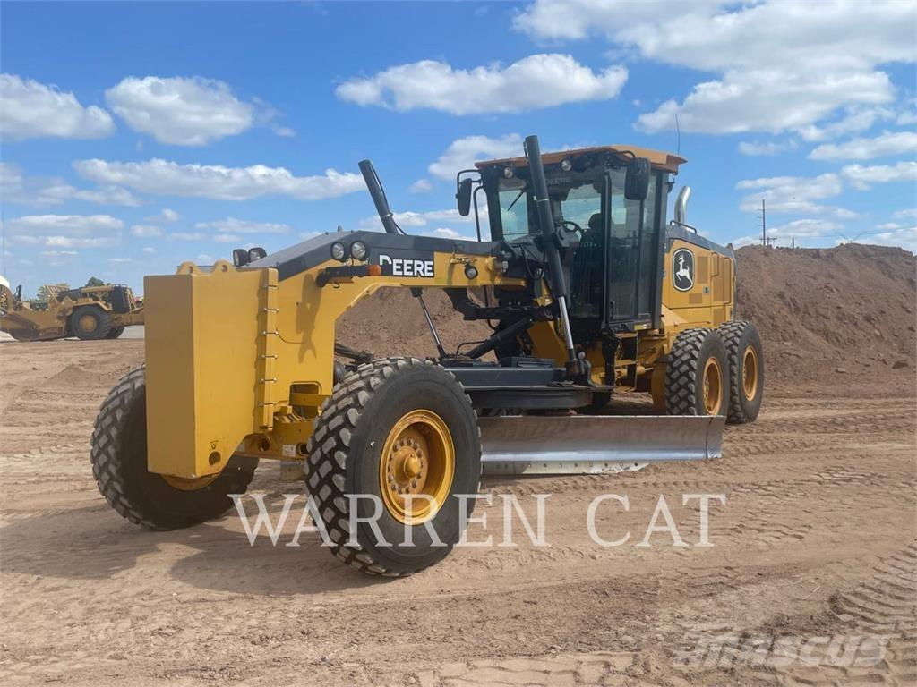 John Deere 670 Γκρέιντερς