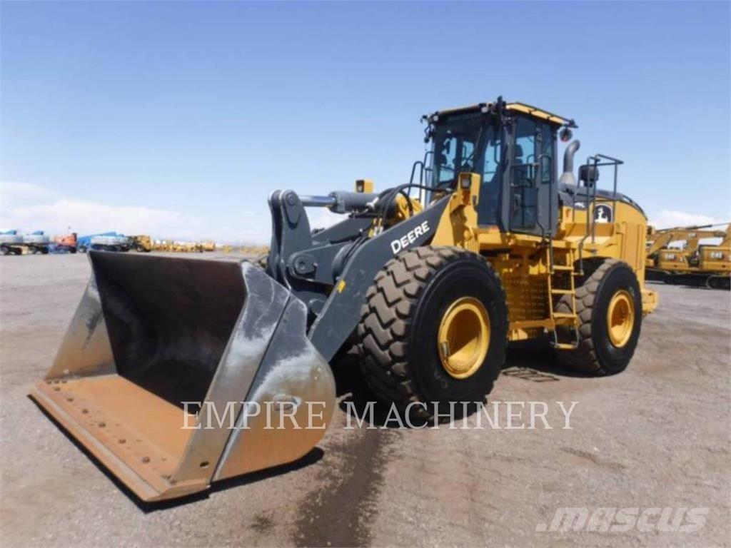 John Deere 744L Φορτωτές με λάστιχα (Τροχοφόροι)