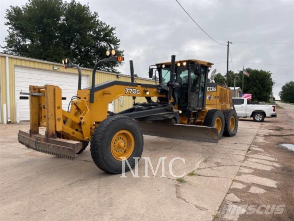 John Deere 770G_JD Γκρέιντερς