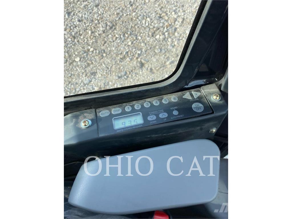 John Deere & CO. 35P Εκσκαφάκι (διαβολάκι) < 7t