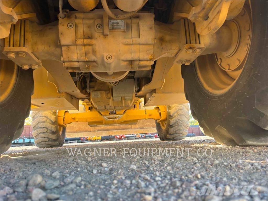 John Deere & CO. 410K TC Εκσκαφείς Φορτωτές τύπου JCB