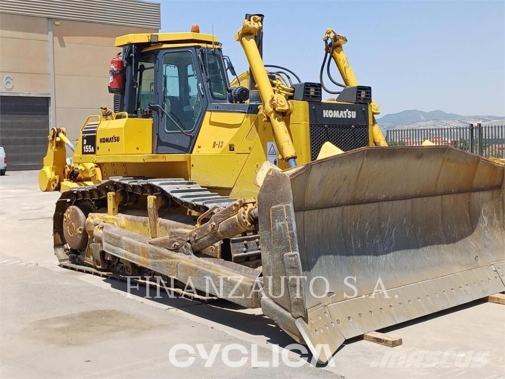 Komatsu D155 Μπουλντόζες με ερπύστριες