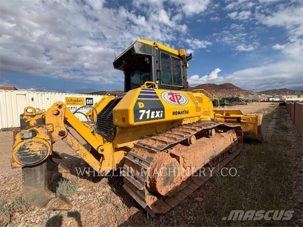 Komatsu D71EXI-24 Μπουλντόζες με ερπύστριες