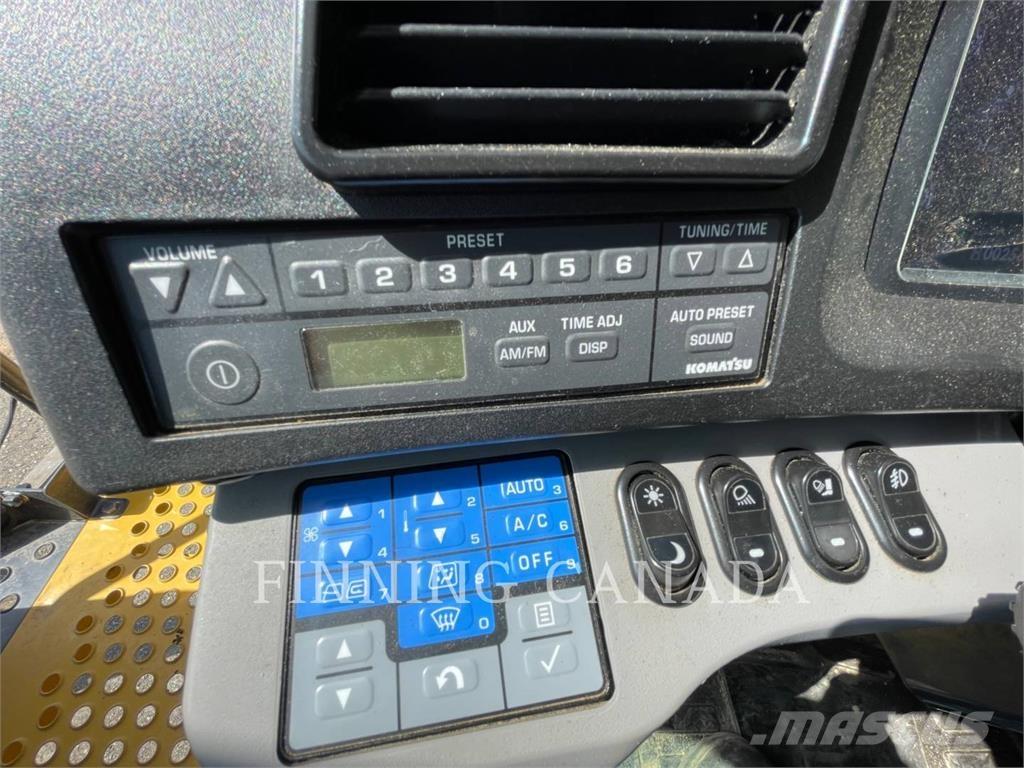 Komatsu HD605-8 Σπαστό Dump Truck ADT