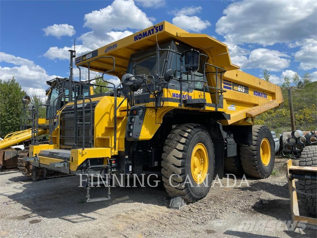 Komatsu HD605-8 Σπαστό Dump Truck ADT