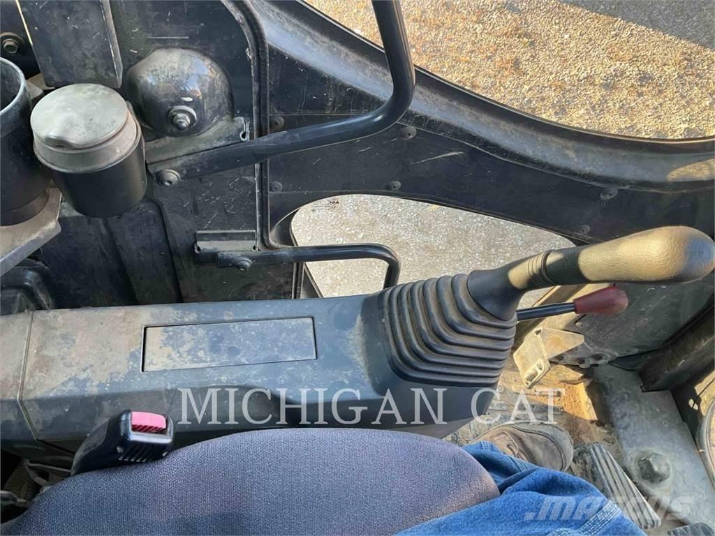 Komatsu PC128US Εκσκαφείς με ερπύστριες