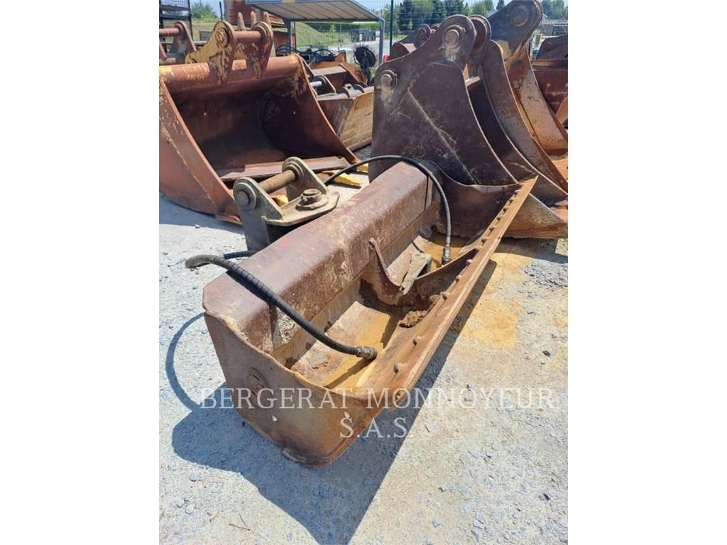 Komatsu PC210LC Εκσκαφείς με ερπύστριες
