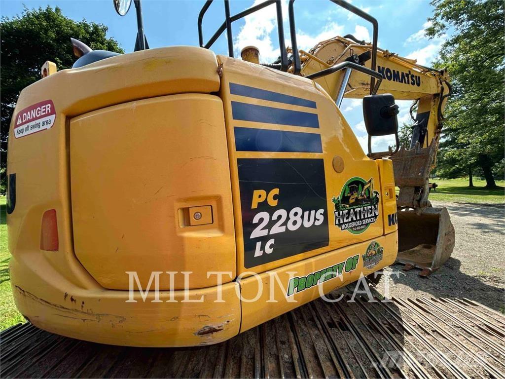 Komatsu PC228USLC-10 Εκσκαφείς με ερπύστριες