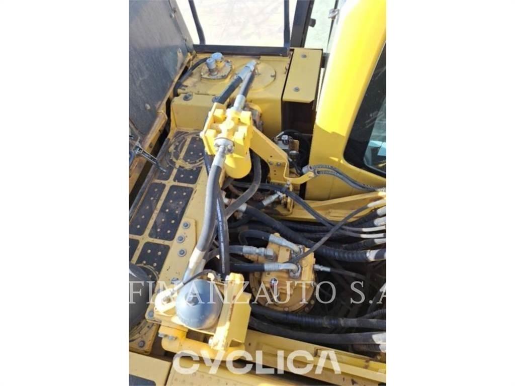 Komatsu PC490 Εκσκαφείς με ερπύστριες