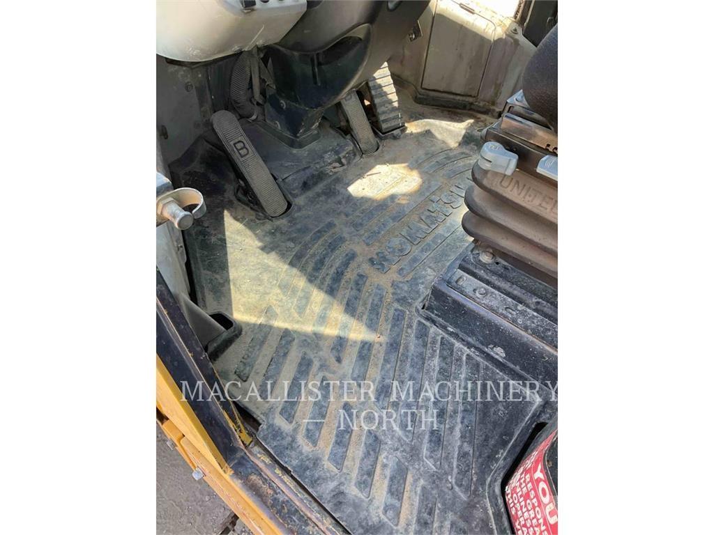 Komatsu WA320-7 Φορτωτές με λάστιχα (Τροχοφόροι)