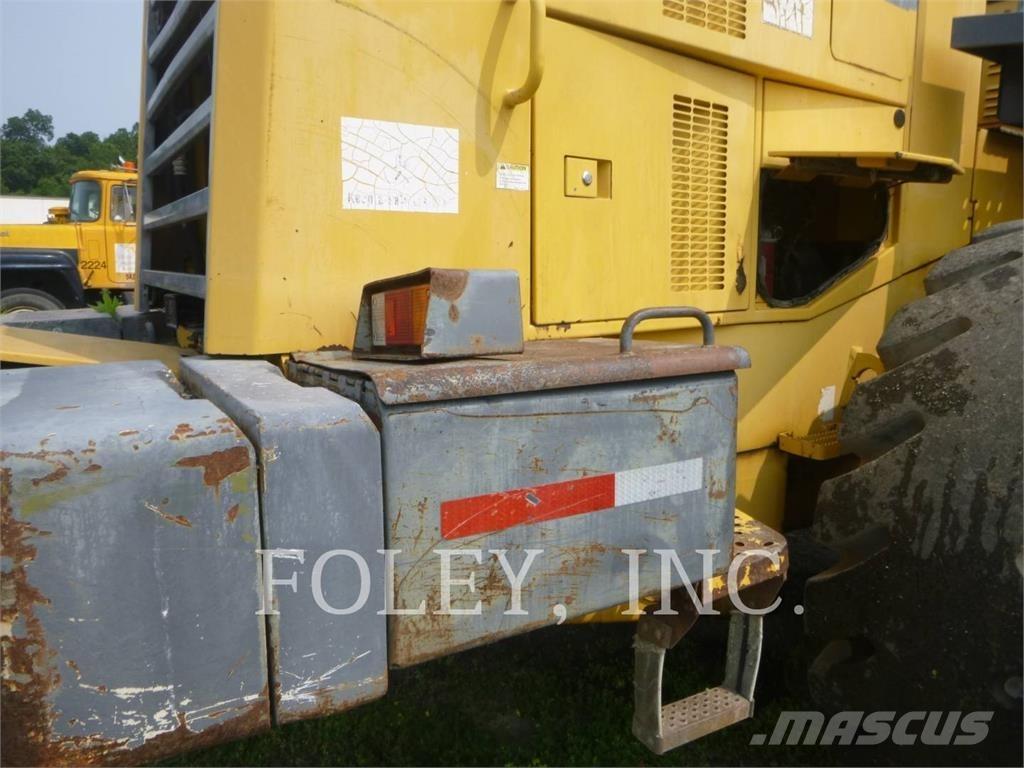 Komatsu WA500-3 Φορτωτές με λάστιχα (Τροχοφόροι)