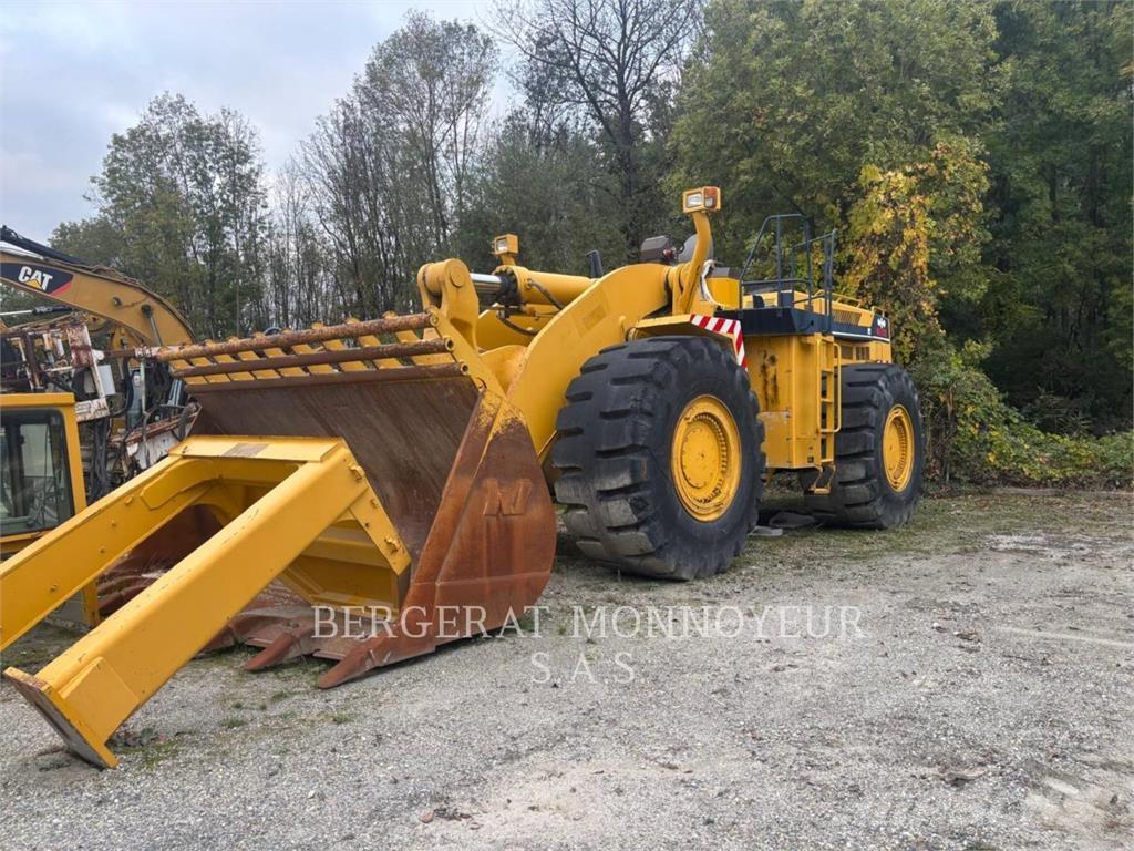 Komatsu WA700 Φορτωτές με λάστιχα (Τροχοφόροι)