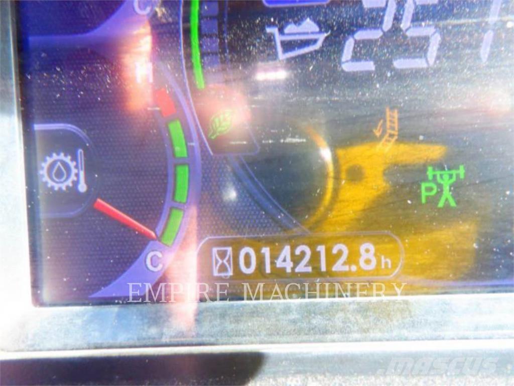 Komatsu WA900-8 Φορτωτές με λάστιχα (Τροχοφόροι)