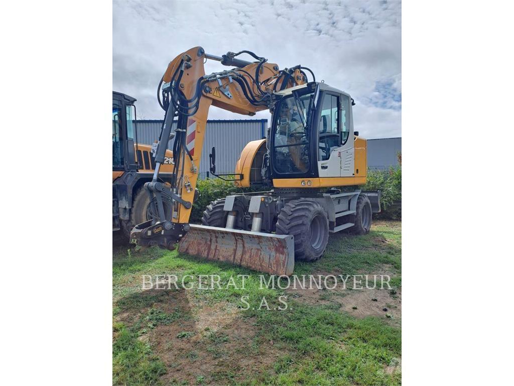 Liebherr A913 Εκσκαφείς με τροχούς - λάστιχα