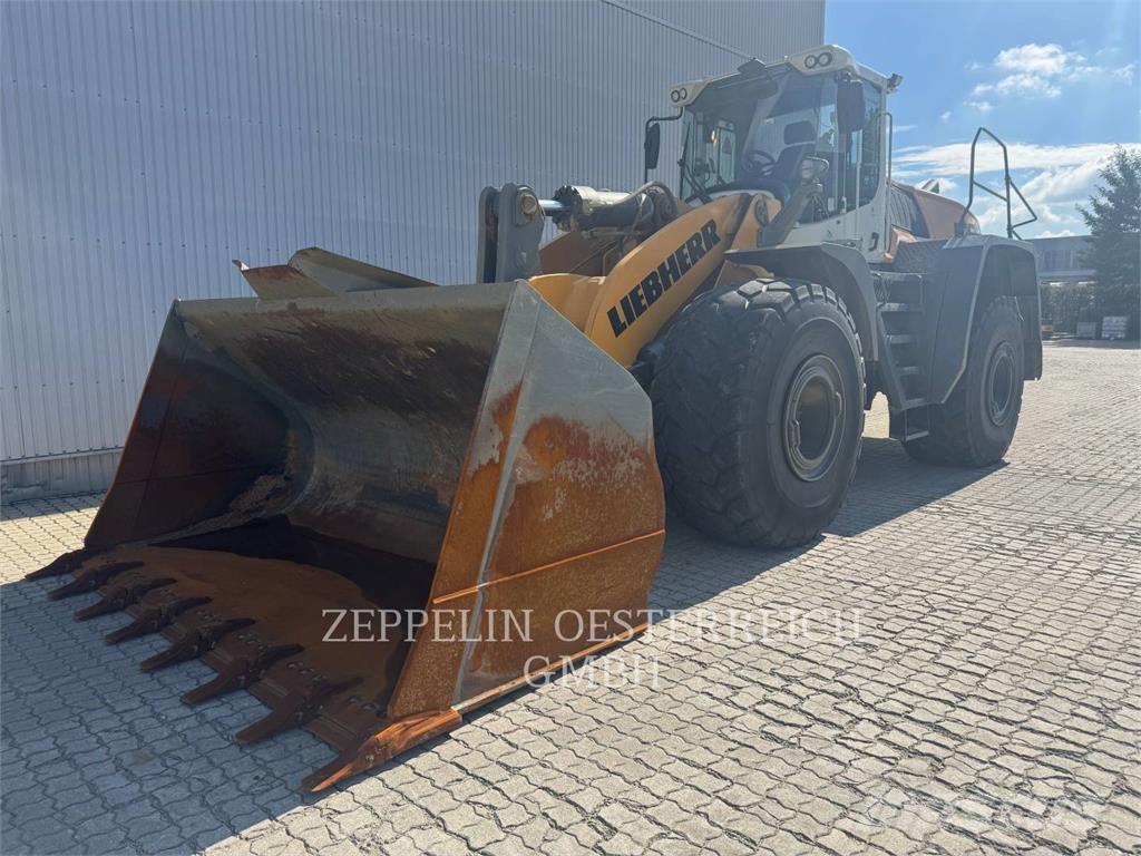 Liebherr L586 Φορτωτές με λάστιχα (Τροχοφόροι)