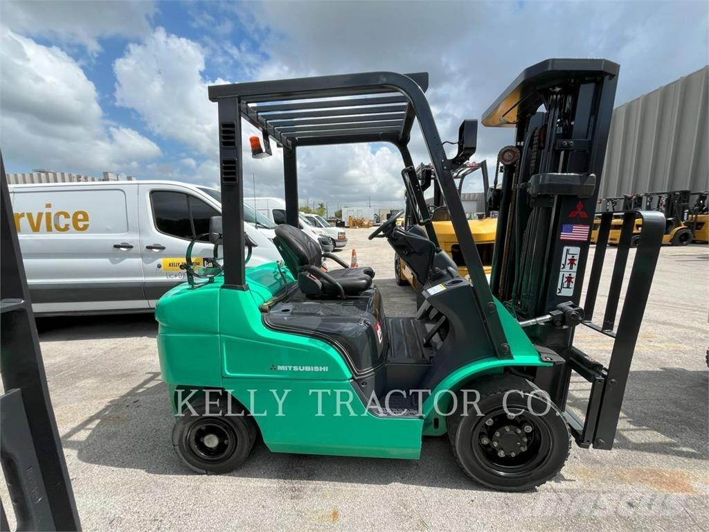 Mitsubishi MITFG25N Περονοφόρα ανυψωτικά κλαρκ με φυσικό αέριο LPG
