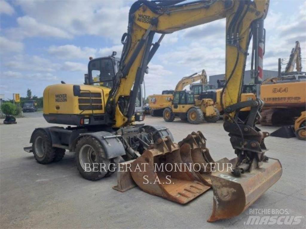 Neuson EW100 Εκσκαφείς με τροχούς - λάστιχα