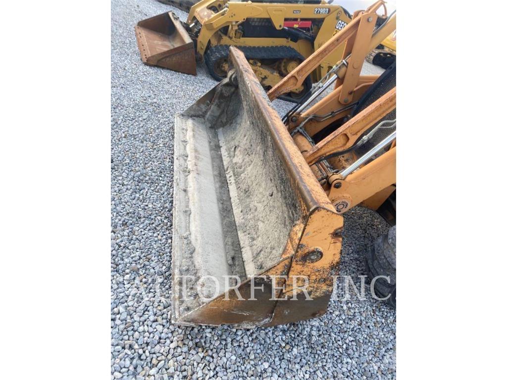 New Holland 590SM Εκσκαφείς Φορτωτές τύπου JCB