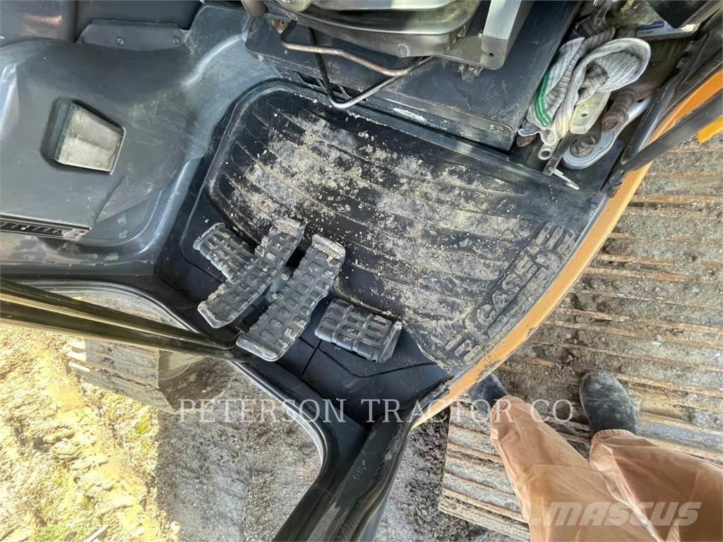 New Holland CX225 Εκσκαφείς με ερπύστριες