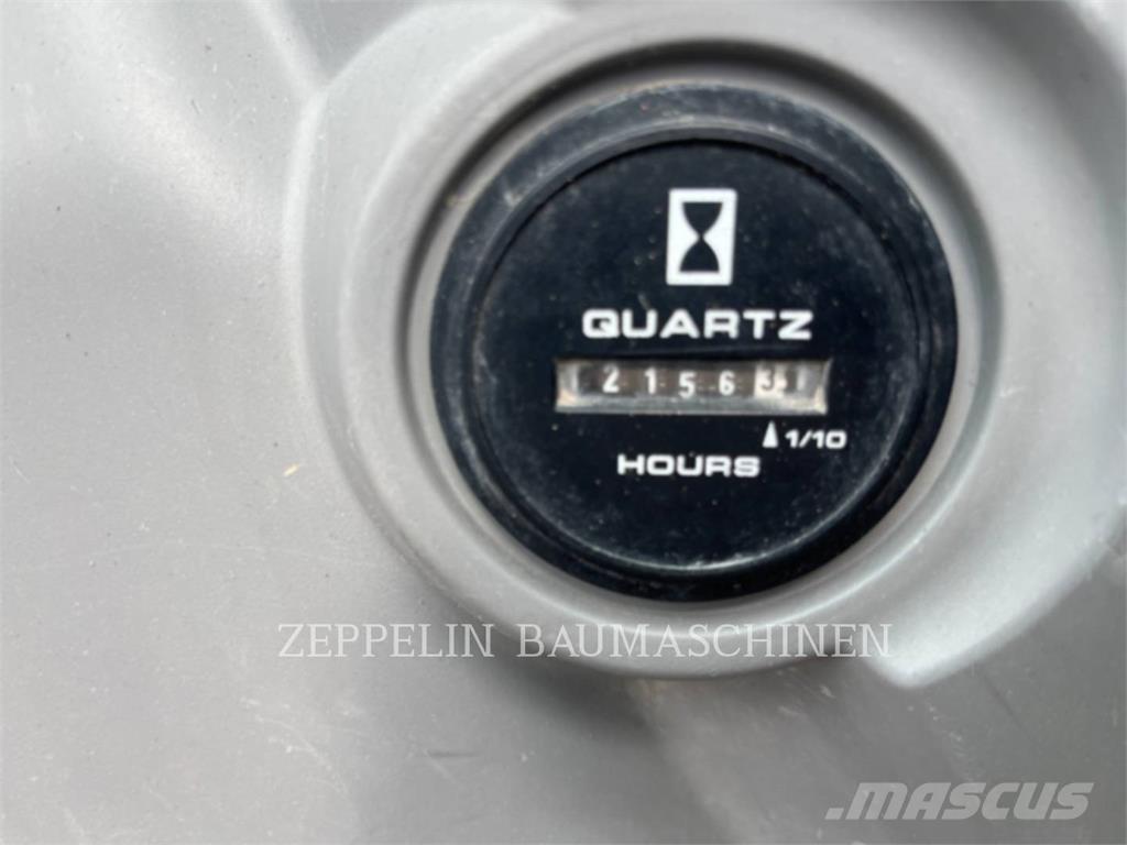 New Holland E235 Εκσκαφείς με ερπύστριες