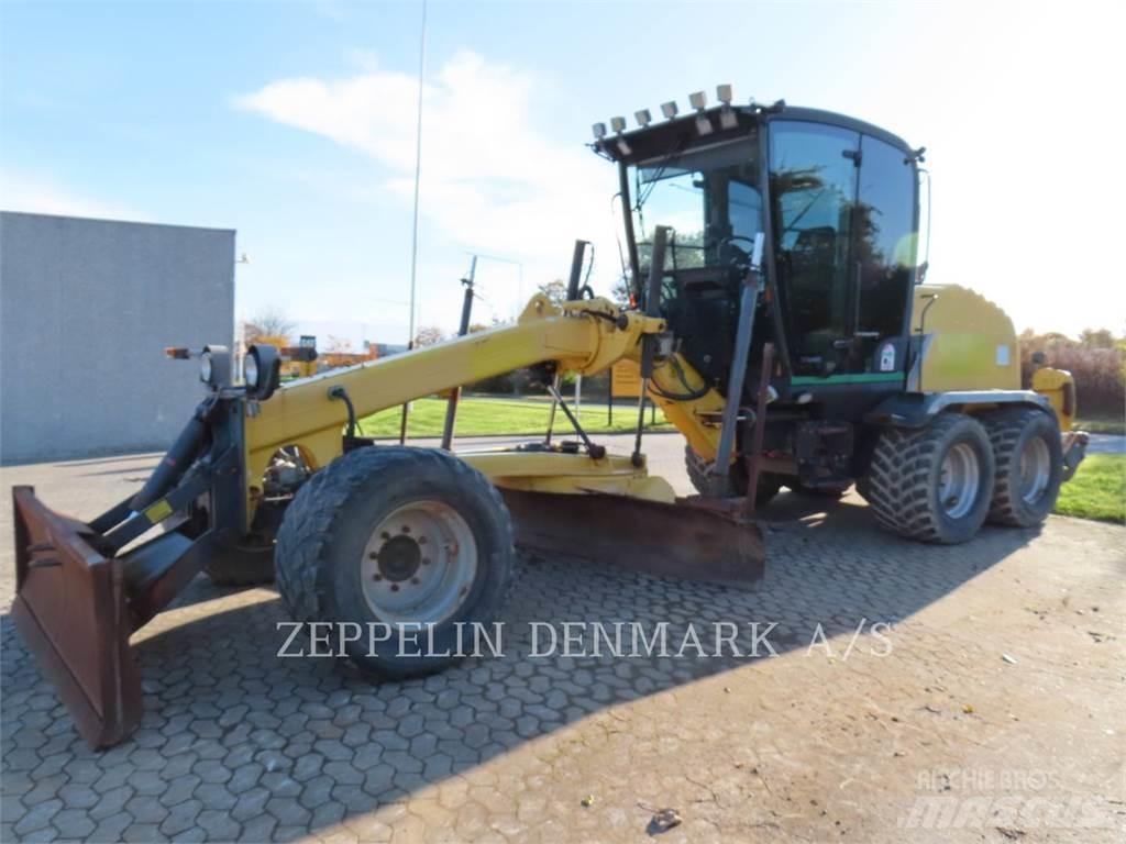 New Holland F106,7A Γκρέιντερς