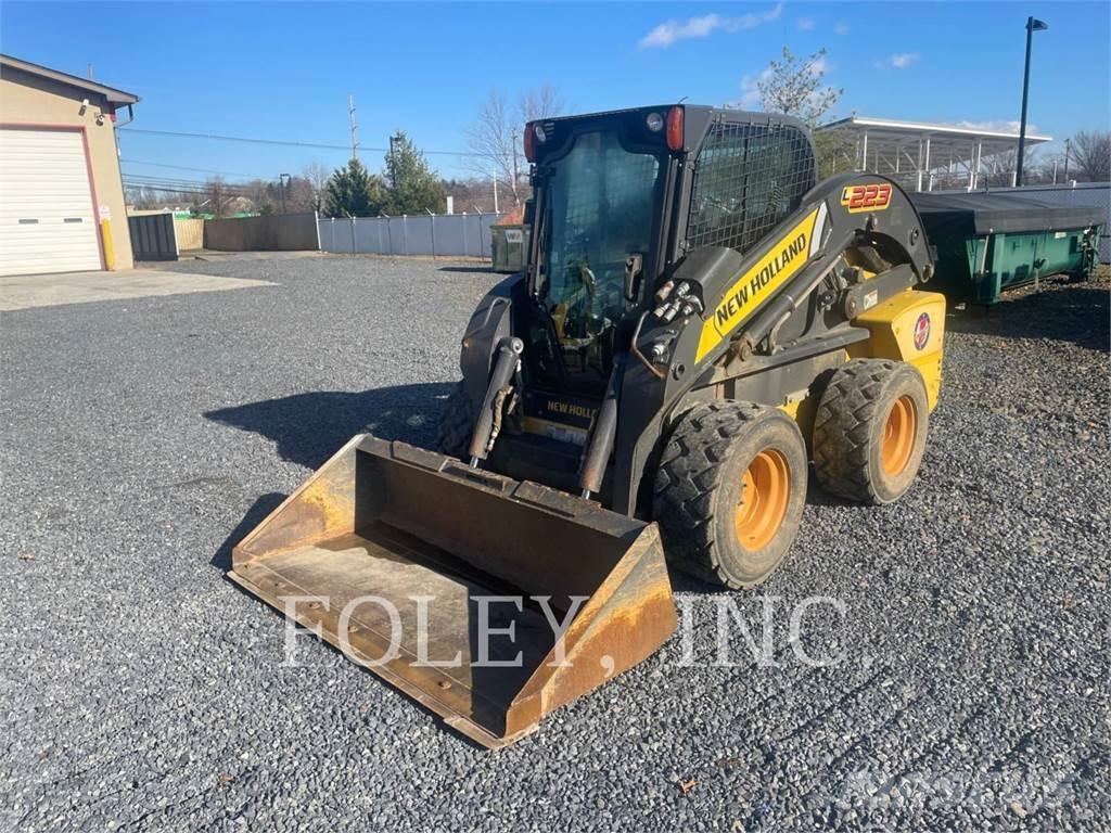 New Holland L223 Φορτωτάκια