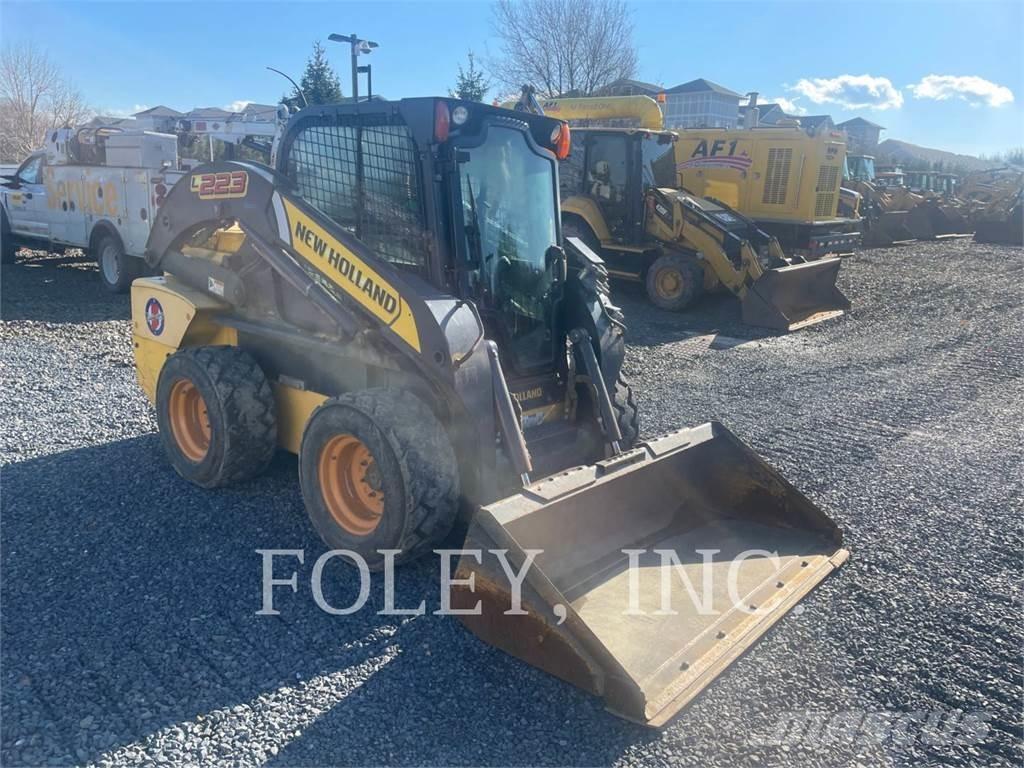 New Holland L223 Φορτωτάκια