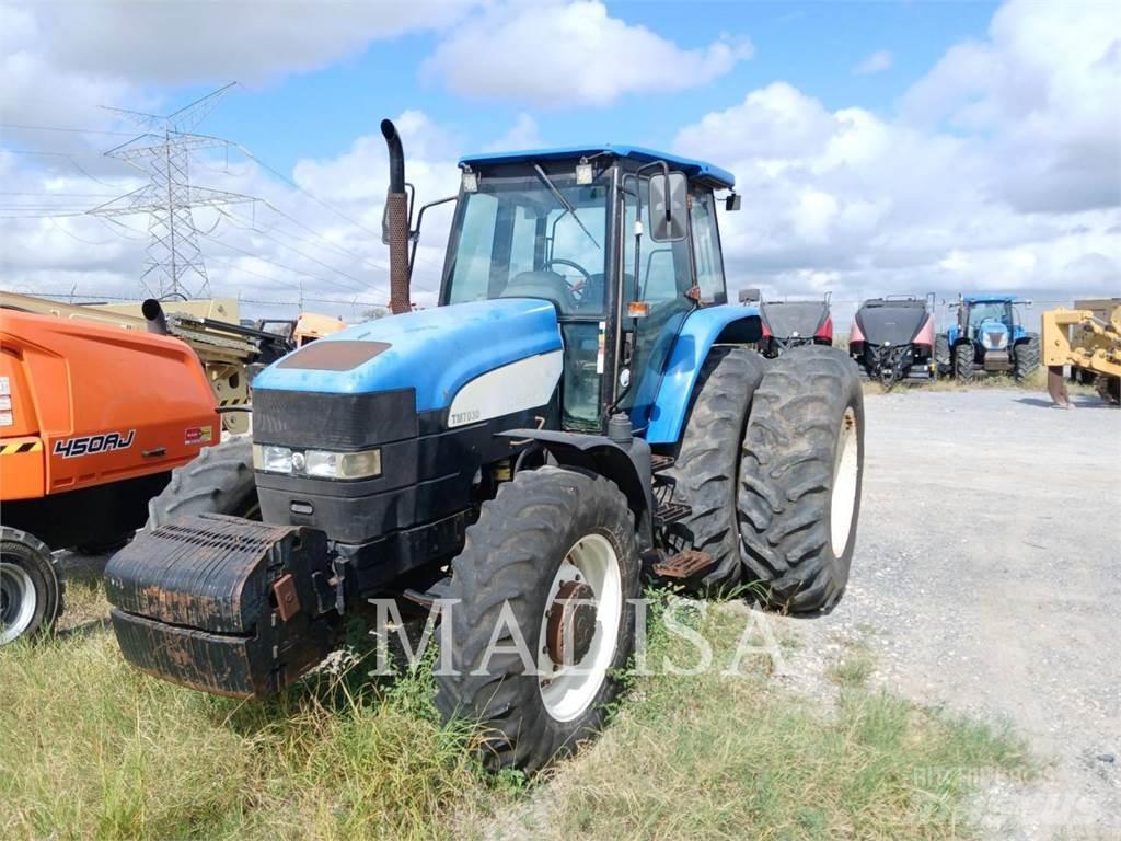 New Holland T7030 Τρακτέρ