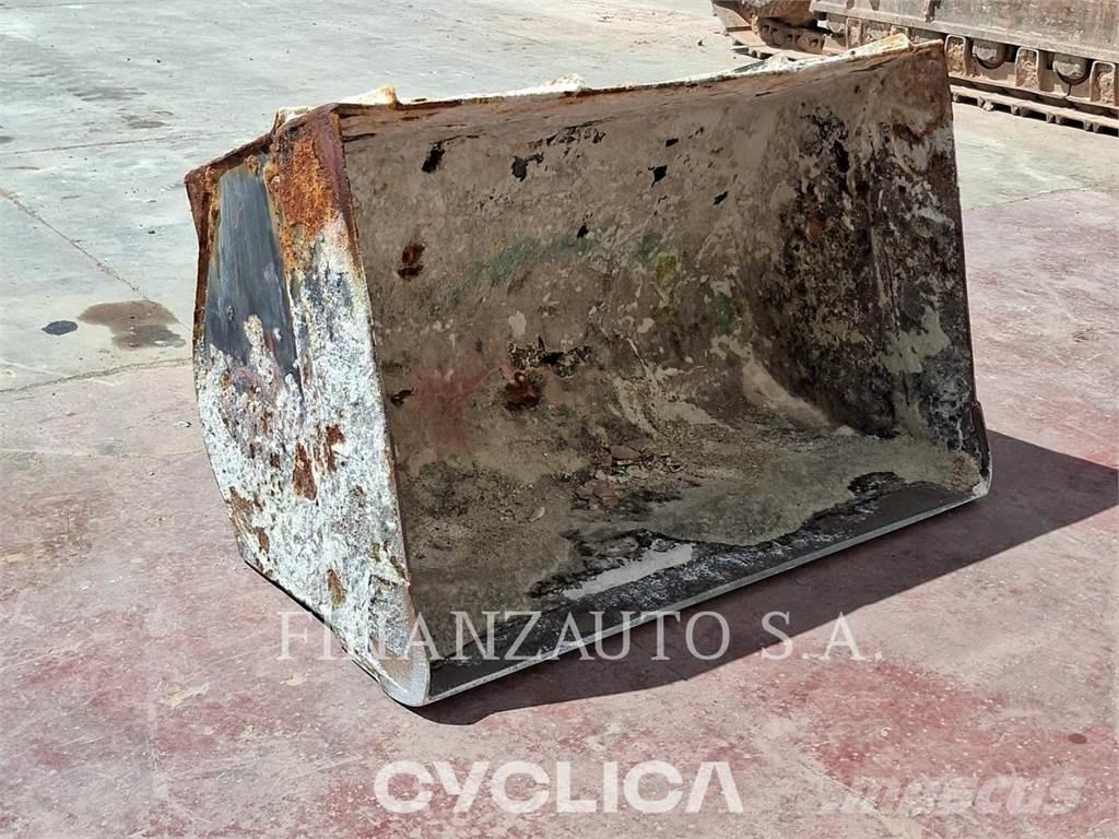 New Holland W80C Φορτωτές με λάστιχα (Τροχοφόροι)