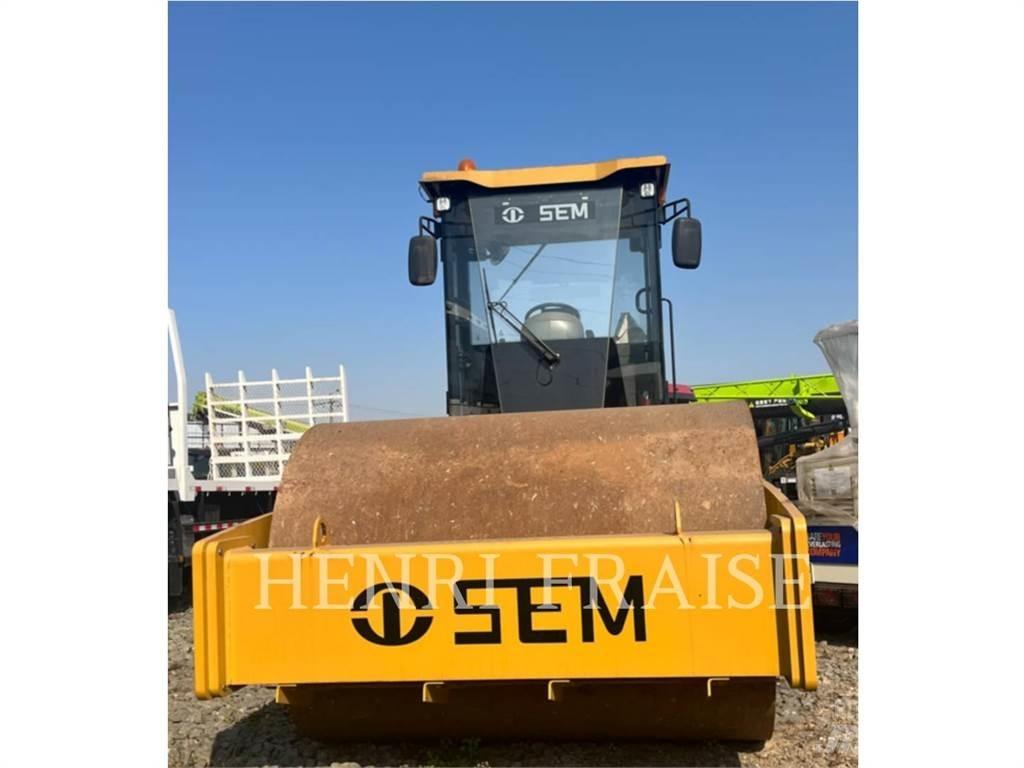 SEM MACHINERY 510 Κύλινδροι συμπίεσης εδάφους