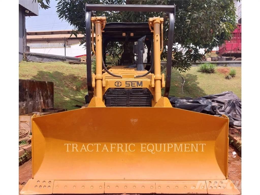 SEM MACHINERY SEM822D Μπουλντόζες με ερπύστριες